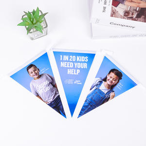 ธงสามเหลี่ยมแบบพกพา พิมพ์โลโก้ตามสั่ง ขนาดตามต้องการ สำหรับตกแต่งงานแต่งงาน ทำจากโพลีเอสเตอร์ ขายส่ง - Product Image 2