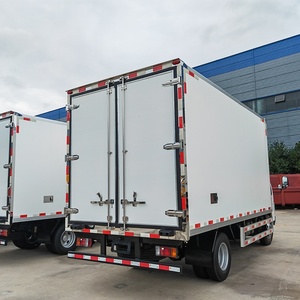 Camión Frigorífico Pequeño Isuzu 100P, Transporta de 5 a 6 Toneladas - Product Image 6