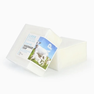 Cosmetici di bellezza cura della pelle esfoliante lenitivo riparazione pungola latte sapone fatto a mano - Product Image 1