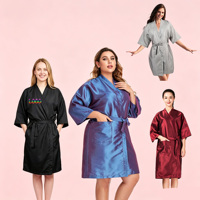 Robe de Salon de Coiffure et de Beauté en Polyester Imperméable Antistatique, Robes de Client pour Salon, Robe de Coiffure Personnalisable avec LOGO
