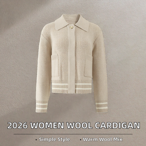 Cardigan en tricot à col pour femme personnalisé avec poches, bordure à rayures contrastées, manches longues, vente en gros, marque privée, OEM, ODM - Product Image 1