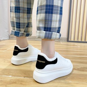 <span class=keywords><strong>Scarpe</strong></span> di Tendenza 2025 Piccole <span class=keywords><strong>Bianche</strong></span> da Uomo con Suola Spessa Primavera <span class=keywords><strong>e</strong></span> Autunno Rialzate Casual <span class=keywords><strong>Sportive</strong></span> da Uomo - Product Image 6