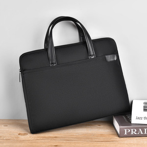Sac pour ordinateur portable léger et imperméable, sacoche d'affaires, sac à main grande capacité, nouveau style, sac à bandoulière en cuir pour femme de 14 pouces - Product Image 4