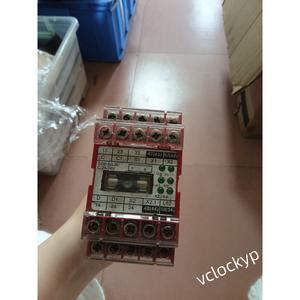 Nouveau dans sa boîte Relais de sécurité SCHMERSAL SRB-NA-R-C.21-24V - Product Image 5
