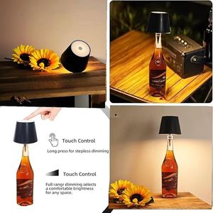 Lampada da Tavolo LED Moderna Ricaricabile Senza Fili, Dimmerabile con Controllo Touch, Kit Luce Notturna a Forma di Bottiglia di Whisky - Product Image 4