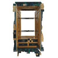Armoire élégante sculptée à la main, détails complexes, finition placage feuille d'or, armoire de salon pour chambre ou usage domestique