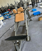 Appareil d'entraînement professionnel à glissière robuste pour la musculation des cuisses et des hanches en salle de sport