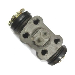 Cylindre de frein de roue KOMP pour systèmes de freinage automatique Mitsubishi CANTER FE5 FE6 MC889600 MC889601 MC889604 MC889605 MC889606 MC889607 - Product Image 3