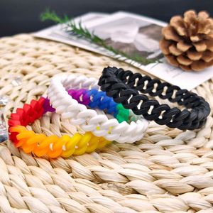 Bracelet en gel de silice ajouré camouflage multicolore, 6 segments torsadés, pour hommes et femmes, bracelet tendance - Product Image 4