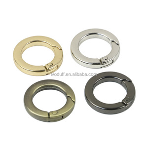 SOFPLATE 1 Boîte De 10 Pièces De 40mm D'Argent à Ressort O Anneaux Ronds Mousqueton Mousqueton Mousqueton En Alliage De Zinc Déclencheur Porte Clés Clips Métal Rond Porte O Anneau Boucles Pour