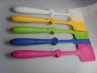 Tapette à mouches amusante et parlante personnalisable Swat en plastique antiparasitaire innovant avec haut-parleur intégré pour un usage domestique
