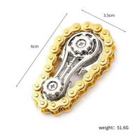 Cross-border stressverlichtende metalen vingerketting spinner kleurrijke vingertop gyro mechanische tandwiel draaitop - angstverlichting