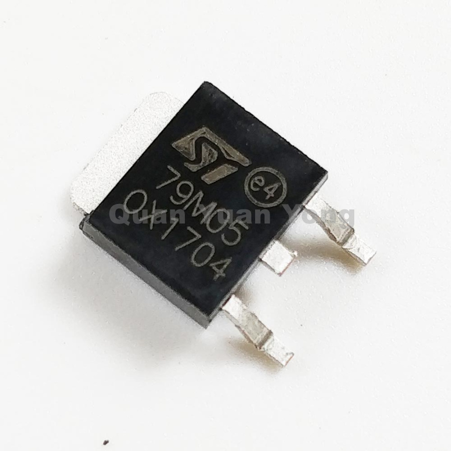 M75。ICチップ Bt459KG135。新品同様。未使用. Ic Chip M05 IC Regulator Transistor 79M05 - High Quality