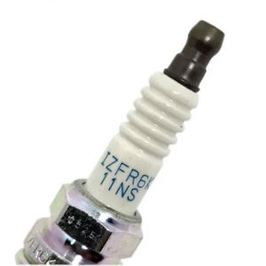 Pièce de rechange automobile Bougie d'allumage de voiture Bougie d'allumage automatique 3377 SKJ20DR-M11 populaire sur le marché des Émirats arabes unis avec <span class=keywords><strong>prix</strong></span> d'usine - Product Image 6