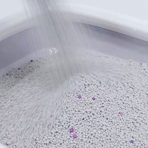 Bentonite de sodium écologique à agglomération rapide, 99 % sans poussière, hautement adsorbante, gris clair, en billes sphériques, parfum lavande, litière pour chat - Product Image 6