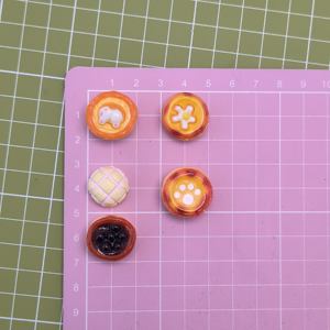 Juego <span class=keywords><strong>de</strong></span> 100 Piezas <span class=keywords><strong>de</strong></span> Accesorios <span class=keywords><strong>de</strong></span> Comida en Miniatura para <span class=keywords><strong>Casa</strong></span> <span class=keywords><strong>de</strong></span> <span class=keywords><strong>Muñecas</strong></span>, Modelos Realistas <span class=keywords><strong>de</strong></span> Huevos, Tartas, Pasteles y Pan <span class=keywords><strong>de</strong></span> Resina para Decoración <span class=keywords><strong>de</strong></span> Cocina - Product Image 6