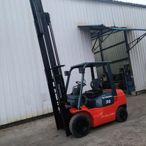 Modèle 2023 Utilisé pour Chariot Élévateur Diesel 3 Tonnes AWD/4X4 Garantie 1 An - Product Image 2