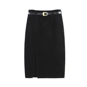 Jupe midi en velours côtelé taille haute pour femmes grandes tailles, couleur noire unie avec ceinture, tissu en coton N8207 - Product Image 1