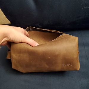 Nécessaire de toilette vintage en cuir personnalisé, cadeau pour les garçons d'honneur, sac de toilette en cuir véritable pour homme - Product Image 2