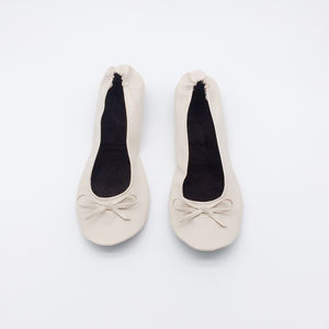 Vente en gros de <span class=keywords><strong>ballerines</strong></span> pliables nues personnalisées imprimées cadeaux de mariage d'été pour les invités fermeture à enfiler légère - Product Image 3