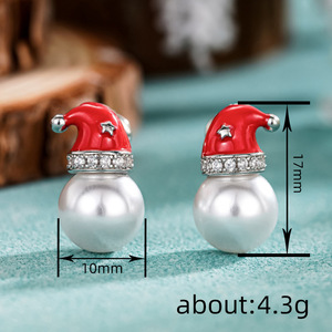 Orecchini a perno con cappello di Natale da donna, design invernale per le feste, accessori per l'orecchio da indossare tutti i giorni - Product Image 4