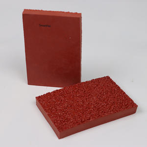 Piste de course en plastique SmartPet, revêtement de sol sportif extérieur respirant, matériau de terrain de jeu scolaire tout en plastique - Product Image 1