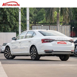 <span class=keywords><strong>SKODA</strong></span> Superb Nuova <span class=keywords><strong>Auto</strong></span> Modello 2025 Benzina Berlina di Medie Dimensioni Turbo Lusso Top di Gamma 1.4T 2.0T 7DCT Guida a Sinistra Tetto Apribile Posteriore - Product Image 4