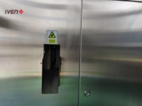 IVEN GMP Standard BFS Unité de traitement aseptique Industrie de la santé Machine de remplissage et de scellage