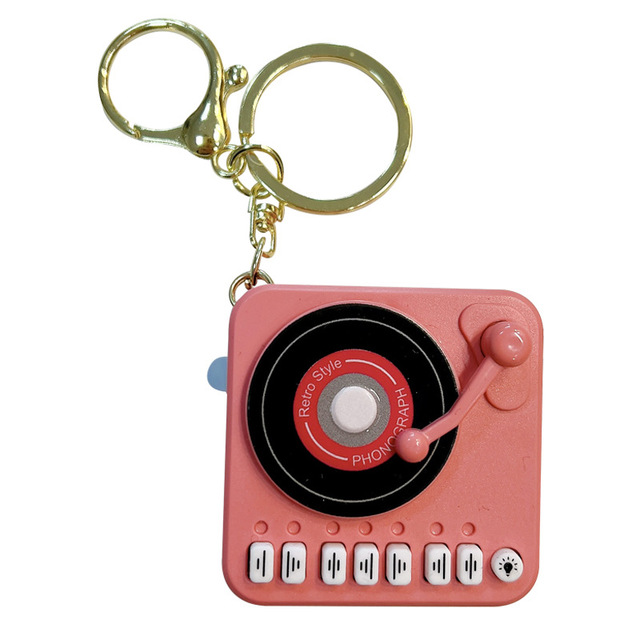 Fashionable Retro Tape Recorder Keychains Can Record Musical Voice and Music Keyring Cassette Recorder with Recordable Feature