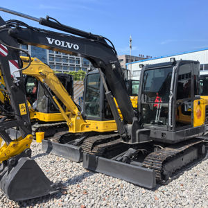 Miniexcavadora Volvo EC60 6T Usada, Fabricada en Suecia con Motor KOOP, Componentes Centrales de Alta Eficiencia - Product Image 1