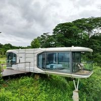 Capsule de Luxe Écologique pour l'Extérieur – Cabine Hôtelière Préfabriquée avec Panneaux Sandwich, Installation Rapide, Design Moderne, Idéale pour Centres Commerciaux