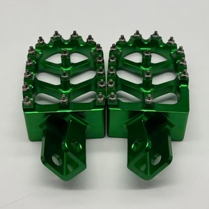 Motorcycle <b>Modified</b> Oversized Anti-slip Aluminum Alloy Footrests Pegs Off-road Foot Pedals Green for KLR 650 2011-2022 - Product Image 3