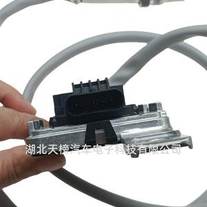 Tian Bang Nitrogen Oxygen <b>Sensor</b> 059907807AA <b>For</b> Volkswagen <b>Car</b> 12V Replacement Part - Product Image 4