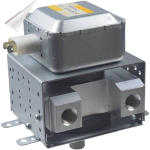 Magnétron à micro-ondes 1000W à dissipation thermique refroidie pour usage commercial - Product Image 1