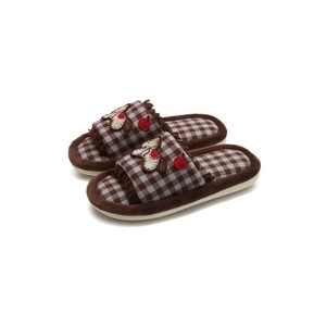 XIXITIAO 2026 Nouvelles pantoufles à motif écossais à une bride <span class=keywords><strong>pour</strong></span> femmes, mignonnes pantoufles de sol en coton avec motif <span class=keywords><strong>chien</strong></span>, antidérapantes, absorbant la transpiration, <span class=keywords><strong>pour</strong></span> la maison - Product Image 6