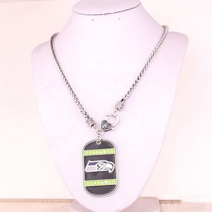สร้อยคอจี้แชมป์ Seattle Seahawks ปี 2026 สุดฮิต ขายดี สำหรับทุกเพศ สไตล์วินเทจ  จี้สแตนเลสสตีลสำหรับผู้ชาย สไตล์พังก์ - Product Image 6