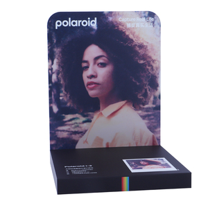 Nguồn Nhà Máy Tùy Biến Bàn <span class=keywords><strong>L</strong></span> Hình Dạng UV In Ấn Hiện Đại Thời Trang Màu Đen Mờ Máy Ảnh Acrylic Hiển Thị Đứng Cho Cửa Hàng - Product Image 1