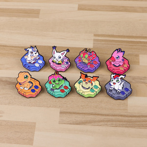 日本动漫人物胸针徽章时尚精灵动物独角兽龙兔珐琅翻领别针 - Product Image 2