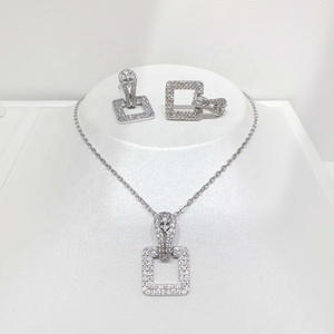 Juego de Joyería Geométrica de Plata de Ley 925, Diseño Personalizado, Elegante, con Zirconia, Collar y Aretes para Mujer - Product Image 3