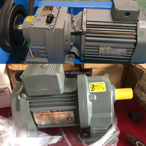 Generador de Imán Permanente Trifásico FLYT 1KW-500KW 24V/48V/96V/120V/220V/380V/240V para Respaldo Doméstico en Sistemas Eólicos/Solares, Certificado CE - Product Image 4