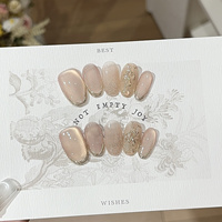 Faux ongles de luxe haut de gamme faits à la main, effet œil de chat nude, avec trèfle doré, forme ovale moyenne, réutilisables, logo personnalisé, vente en gros