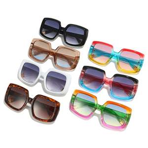 Lunettes de soleil vintage surdimensionnées punk 2025 personnalisables avec logo, protection UV400, verres dégradés colorés, pour hommes et femmes - Product Image 4