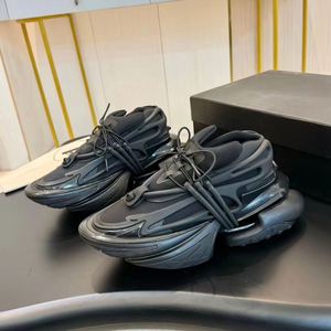 Fashion Trend Designed Spaceship-style Walking Shoes Thick Soles Cushioning for Height Increasing Anti-slip Casual Shoes Both - Product Image 1