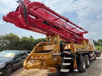 Camion pompe à béton hydraulique diesel d'occasion Sany SYM5330THB avec flèche de 49 m et moteur de 348 kW pour les projets de construction et d'infrastructure