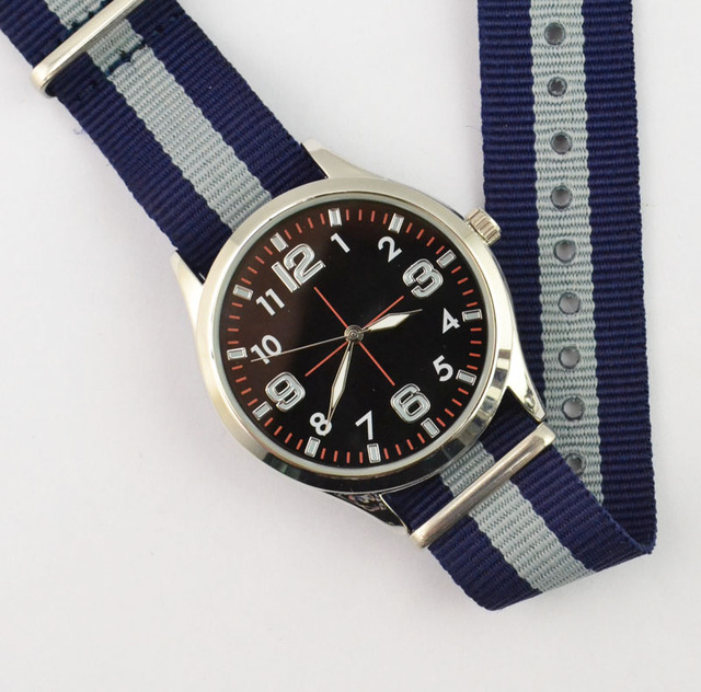 Men Watch OEM Business Stainless Steel case and Fabric Strap Japan Movement Good Quality Good Price