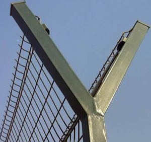 Kit de Valla de Alambre Metálico Fácil de Montar con Postes para Barrera Temporal en Obras de Construcción - Product Image 4