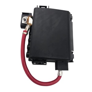 Porte-fusibles Double Fists 1J0937550A 1J0937617D pour boîtes à fusibles Volkswagen - Product Image 1