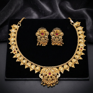 Venta al por mayor de collares cortos chapados en oro de 14K 18K 24K, conjunto de joyería de diseño floral tradicional, conjunto de joyería de moda relleno de oro de latón. - Product Image 1