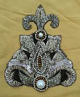 Vente en gros patch perlé à la main en chenille de meilleure qualité, broderie de paillettes, patchs de vêtements décoratifs pour robe de mariée prêts à l'exportation