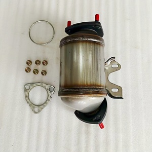 Accessoires de système de moteur automatique haute Performance d'alimentation directe d'usine convertisseur catalytique à ajustement direct pour Chevrolet Sail3 - Product Image 1